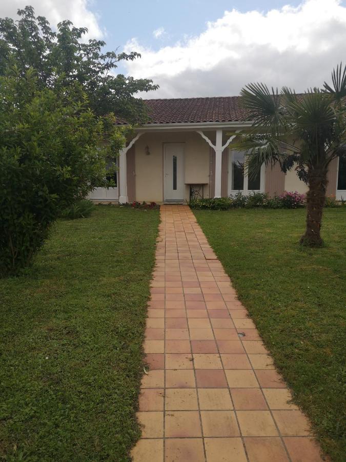 La Roseraie Tonneins Exterior foto